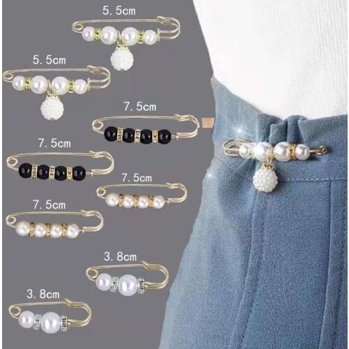 Brooch Set Fashion Pearl Rhinestone Brooches for Women Clothing Lapel Pin Sweater Skirt Brooch Pins Metal Accessories