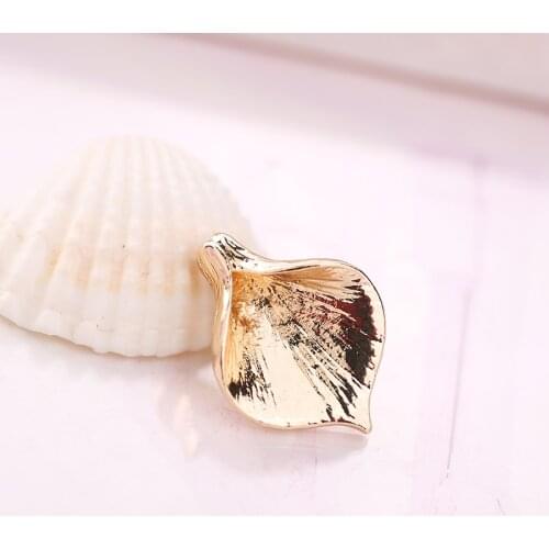 10 Pieces / Batch Champagne Gold Flower Tassel Hat Big Bead Hat DIY Jewelry Discovery Accessories Pendant Accessories Earring Ac