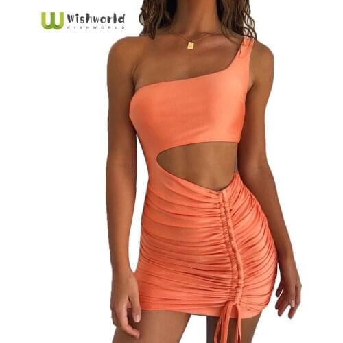 2021 Summer Sexy Bandage Hollow Out Pleated Shoulder Asymmetric Dress Fashion Womens Nightclub Wind Bag Hip Skirt Party Dresses