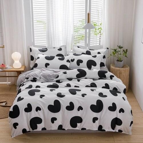 White Black Heart Cow Pattern Comforter Bedding Set Cartoon Luxury Fashion King Queen Twin Size Bed Linen Duvet Cover Set Gift