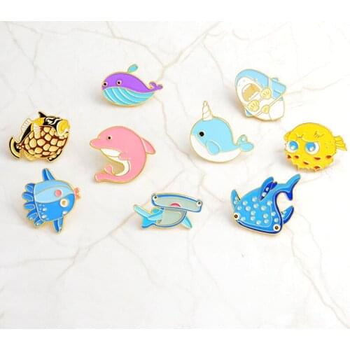 Cute Pet Sea underwater World Brooch Cartoon Fish Seahorse Dolphin Brooch Collar Buckle Pin Bag Clothes Lapel Pin Jewelry Gift