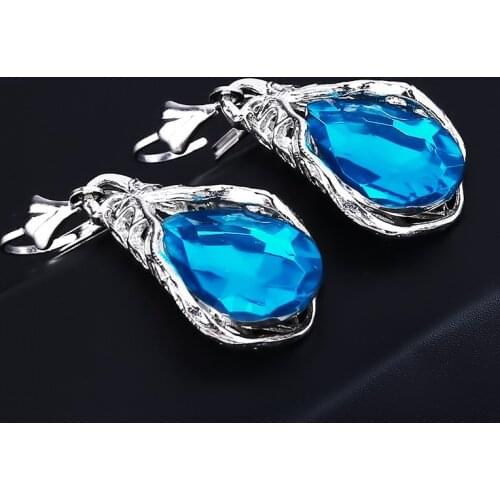 Fashion Hollow Design Classic Court Style Ladies Elegant Earrings For Women Accessories Party Gift