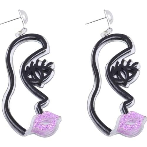 Statement Fashion Girl Face Purple Lips Acrylic Drop Earrings for Women Geometric Abstract Face Pendant Earrings Punk Jewelry