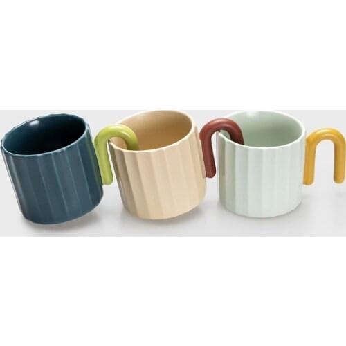 U Handgrip Design Ceramics Mugs for Coffee Mug Milk Tea Office Cups Creative Drinkware The Best Birthday Gift for Friends