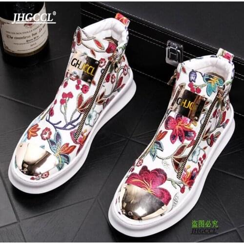 Brand mens high top British style embroidered shoes mens leisure luxury shoes high quality shock absorbing sneakers A4