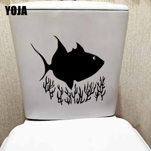 YOJA 23.3X22.2CM WC Toilet Decals Mural Room Design Art Wall Sticker Sea Fish Algae Ocean T5-0284