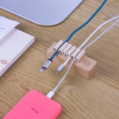 1pcs Walnut Beech Wooden Cord Holder Headphone Cable Winder Organizer Wire Holder for USB Data Line earphone cable clip