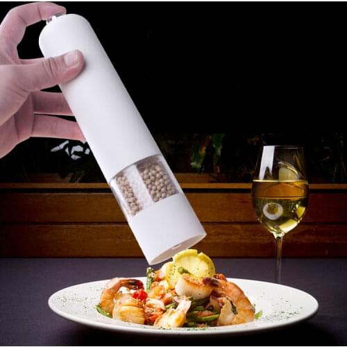 Household electric black pepper grinder sesame pepper pepper grinder pepper seasoning pot quick grinder salt and pepper grinder