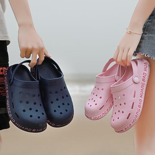 Summer Hole Sandals Couple Beach Swimming Shoes Light Breathable Crock Slipper Men Women Net Shoes Large Size Sandal Sandalet