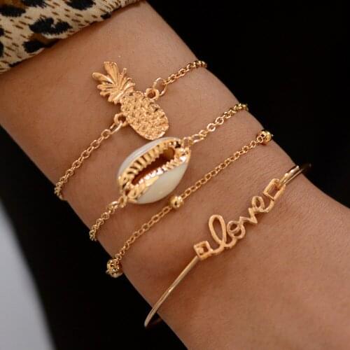 4 Pcs/Set Bohemian Female Bracelets Pineapple Letter Shell Bead Chain Gold Bracelet Set Women Birthday Party Jewelry Accessories