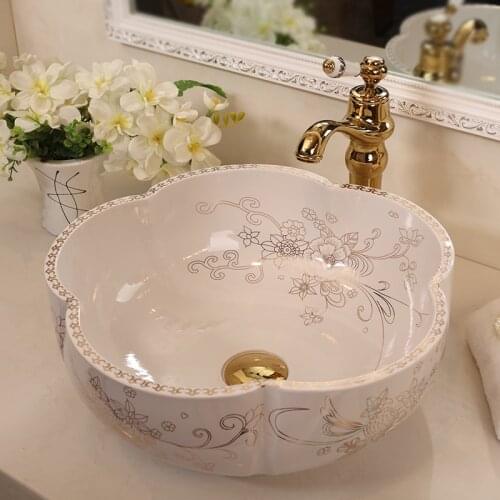 Europe Vintage Style flower shaped ceramics vanity basin Art Countertop bathroom sinks ceramic wash basin