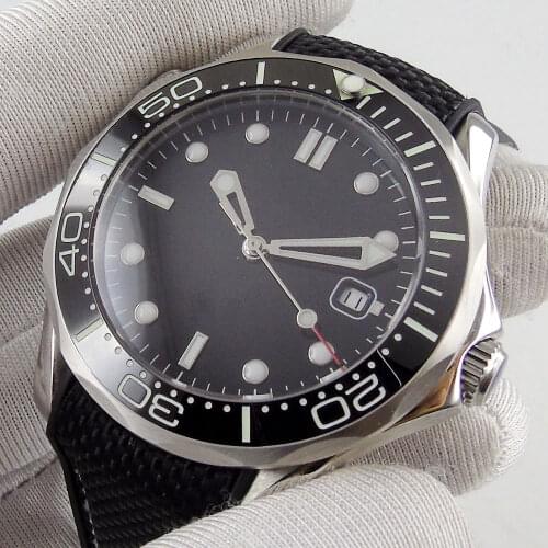 Automatic Mens Watch Black Dial MIYOTA 8215 Ceramic Bezel Rubber strap Screw Crown Sapphire Crystal