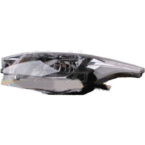 Car left front headlight assembly assembly 2014-toy ota CYA RIS 1.5GS 180G CVT 1.3E headlight shell headlight half assembly
