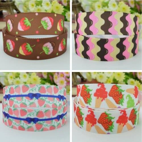 10 Yards 22mm 7/8" chocolate Strawberry Printed grosgrain ribbon hair bow Headwear DIY hair accessories retail