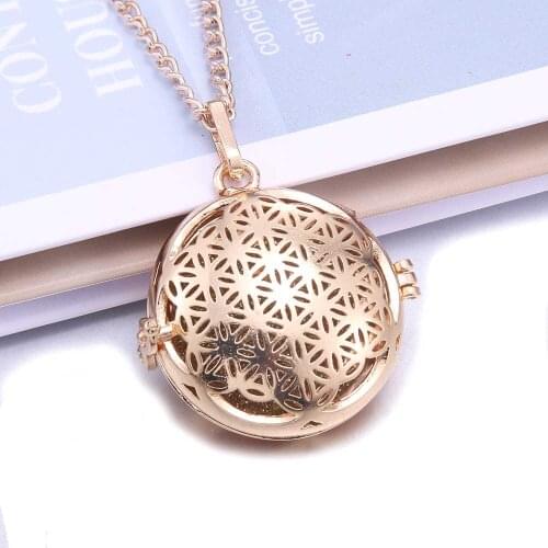 TYLFNL Gold Pendants