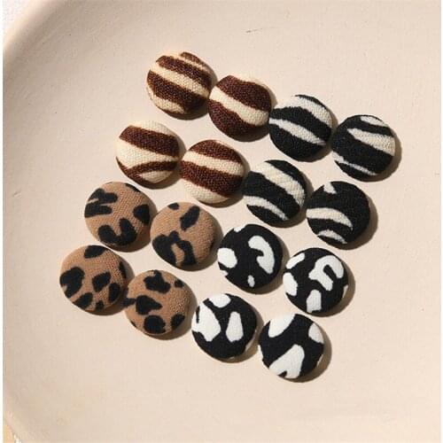 Winter style 100pcs/lot color cotton Leopard stripes print geometry rounds shape flatback Cloth button diy jewelry accessory