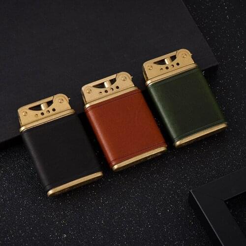 Handmade Leather Sewing Old-fashioned Classic Grinding Wheel Open Flame Windproof Kerosene Lighter High-end Gifts Cool Lighter