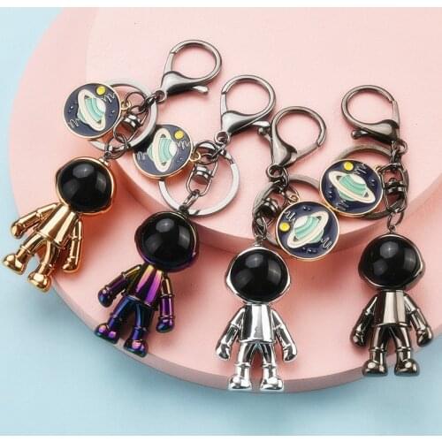Colorful Robot Spaceman Astronaut Keychain Acrylic Saturn Alien Pendant Couple Keyrings Backpack Jewelry Key Chain Bag Car
