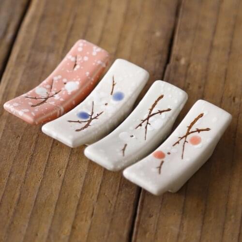 Japanese Style Cute Ceramic Chopsticks Holder Spoon Fork Rest Rack Decorative Kitchen Tool Tableware