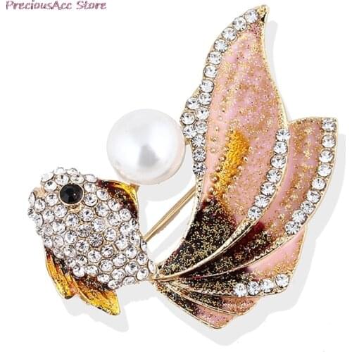Fish Animal Brooch Jewelry for Women Trendy Cute Goldfish Brooches Alloy Pearl Rhinestone Crystal Enamel