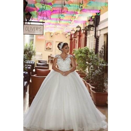 Elegant Lace Ball Gown Wedding Dress New Arrival vestido novia 2016 Applique Tulle Long Bride Dresses