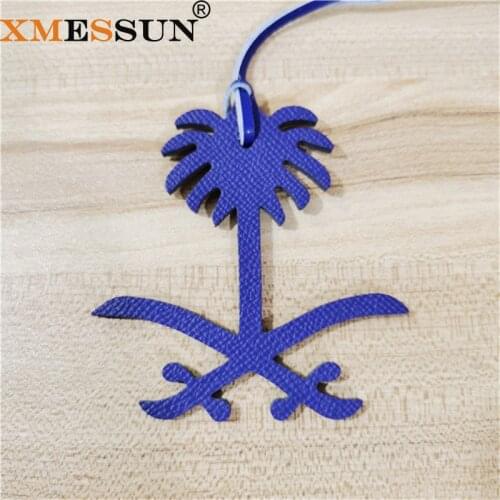 Wholesale Customized Genuine Natural Leather Blue Saudi Map Keychain Ladies Backpack Pendant Women Bag Charm