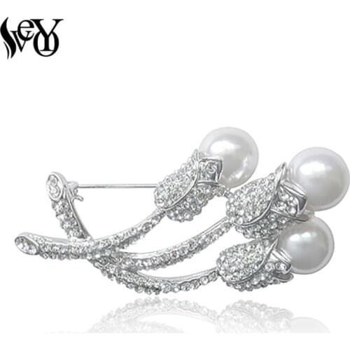 VEYO Fashion Classic Rhinestone Brooch Flower Shape Wedding Imitation Pearl Brooches For Women Costume Jewelry