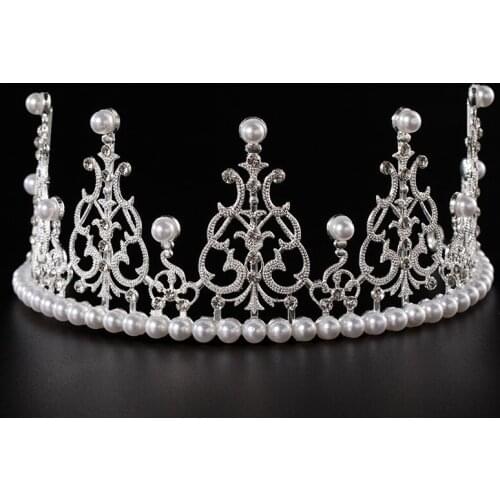 Pearl Metal Crown Birthday Cake Decoration For Baby Girls Birthday Party Supplies DIY Flower Wrapped Headdress Accessories