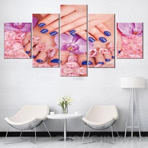 Posters and Prints Painting Manicure Nail Pictures Wall Art for Living Room Home Decor Canvas Art 5 Piece Makeup Set Framed