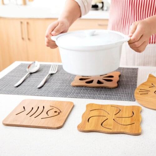 Kitchen Bamboo Hollow Wooden Coaster Thick Anti-scalding Cartoon Insulation Pad Table Mat Non-slip Pot Mat Bowl Mat Tray Mat