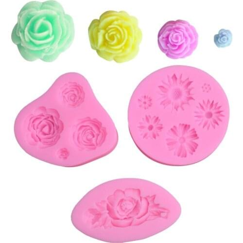 Rose chrysanthemum sugar-turning silicone mold flower cake decoration mold clay biscuit mold DIY baking