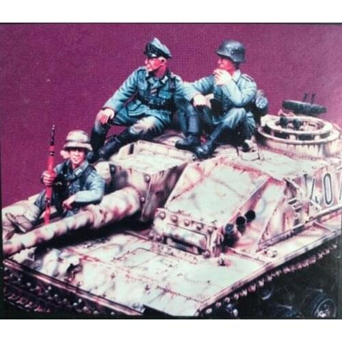 1/35 Resin Figure Model Kit Unassambled Unpainted 00704(NO TANK)