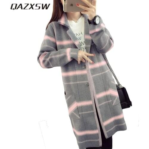 QAZXSW New 2019 Autumn Winter Cardigan Women Casual Sweater Cardigan For Woman Long Cardigan Striped Knitted Sweater Coat HB190