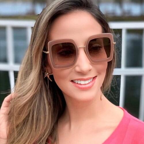 Fashion sunglasses women 2020 luxury brand Oversized Square Metal frame black shades for women Vintage Sun Glasses Female