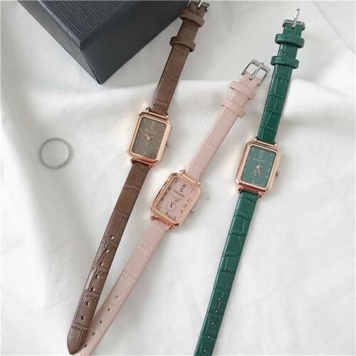 Retro Rectangle Women Watches Simple Number Dial Ladies Quartz Wristwatches Fashion Casual Female Watch Vintage Leather Clock