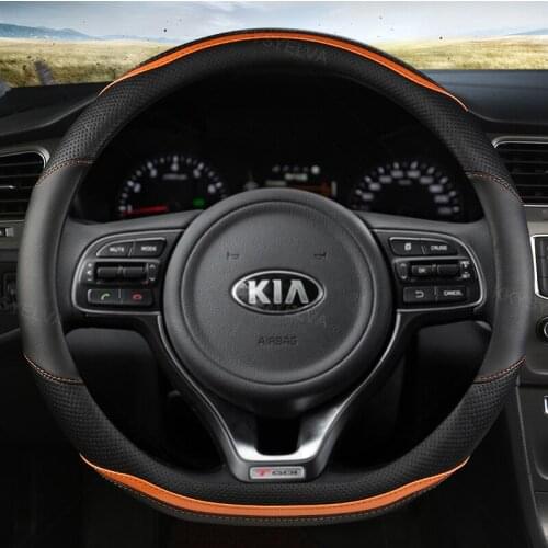 D Shape Steering Wheel Cover Leather Carbon Fibre for VW GOLF 7 2015 POLO JATTA Suzuki Swift Nissan Rogue Kia Optima K5 2021