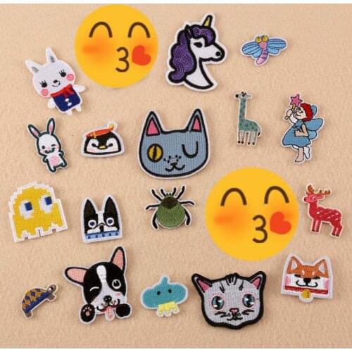 Customizable Wholesale Computer Emboridery Label Ornament Accessories Childrens Clothing Accessories Puppy Patch Embroidered