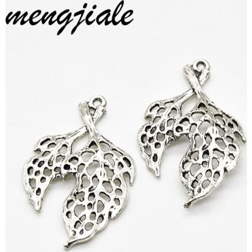 10pcs Hot sell Tibetan silver Zinc Alloy Hollow Tree leaf charms Fit Bracelet Necklace DIY Metal Jewelry Findings 38*24mm