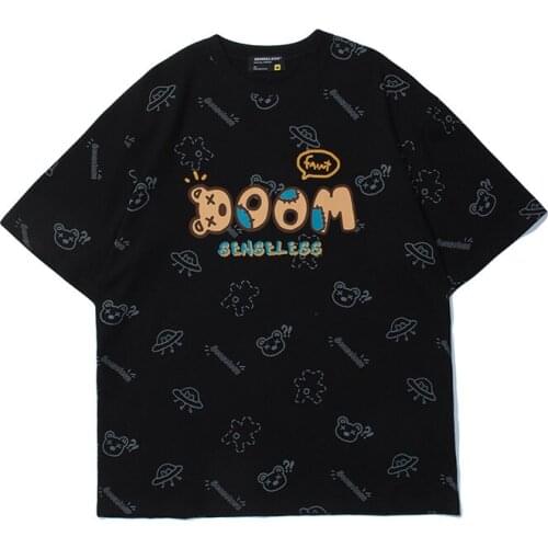 High street black and white print T-shirt loose Street color matching hand painted bear illustration print Short Sleeve Tee men