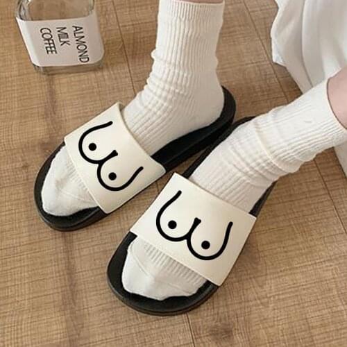 2021 New Hot Womens Slippers Bobby chest Print Slippers Indoor Home slippers Lady Slides Bathroom Flip Flops Simple slippers