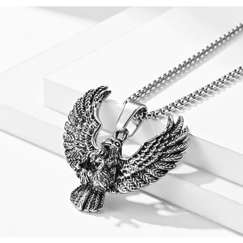 2021 Hot Sale Domineering Mighty Animal Bird Eagle Predator Pendant Necklaces For Men Titanium Steel Vintage Long Neck Jewelry
