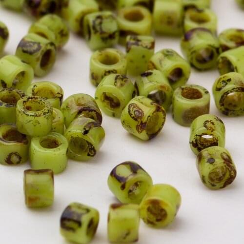 Taidian Pearls Miyuki 11/0 Delica SeedBead Picasso Colorful Lots wholesale Broderie De Perles Francaises1.6x1.3MM 5gAbout1000pcs