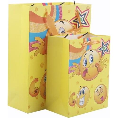 China Luxury Customised Logo Print With 210g Art Paper Christmas Gift Bags,Paper carrier bag --XP2378