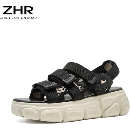 2021 Women Sandals Shoes Summer New Platform Wedge Open Toed Anti-Skid Slippers Fashion Thick Heel Beach Flip Flops