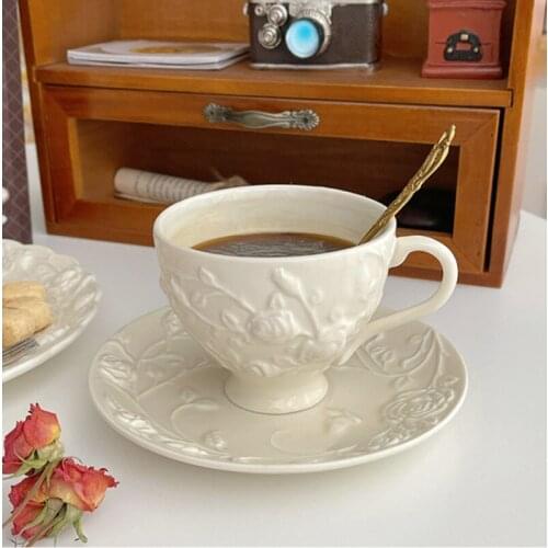 European Coffee Cup Dish Set Retro Ceramic Cup and Saucer Embossed Rose Ceramic Plate Dessert Plate Coffee Cup For Afternoon Tea