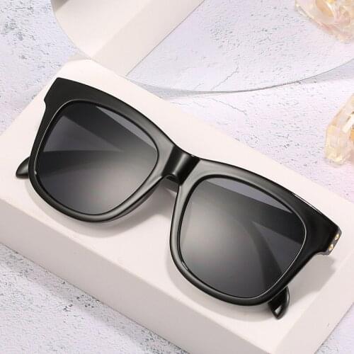 New sunglasses trendy fashion sunglasses women square wild uv400 driving sunglasses personality street shooting glasses men