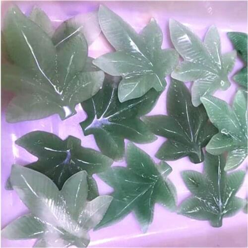 Beautiful Natural Hand Carved Green Aventurine Stone Leaf Pendant Healing Stones Crystal gifte