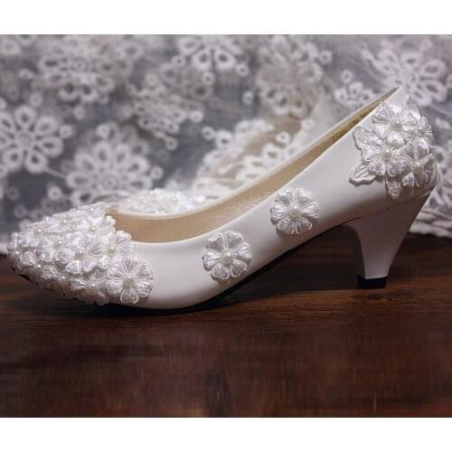 Middle heel lace flower wedding shoes white fashion womens spring summer lace brdial brides shoes lady sweet party lace pumps