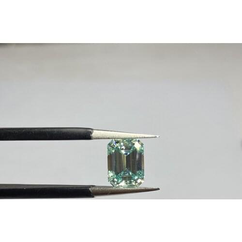Meisidian 2021 New Style GRA Color D 10*14mm Light Blue Popular Emerald Cutting Synthetic Moissanite Stone Make For Ring