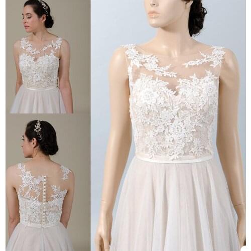 Vintage Bridal Jackets Scoop Sleeveless Bolero Wedding Top Lace Appliques Custom Made Button Back Plus Size Bridal Accessories